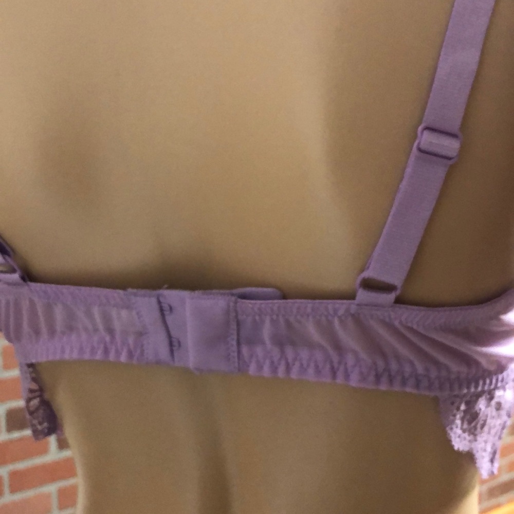 Ladies bra - Picture 2 of 3